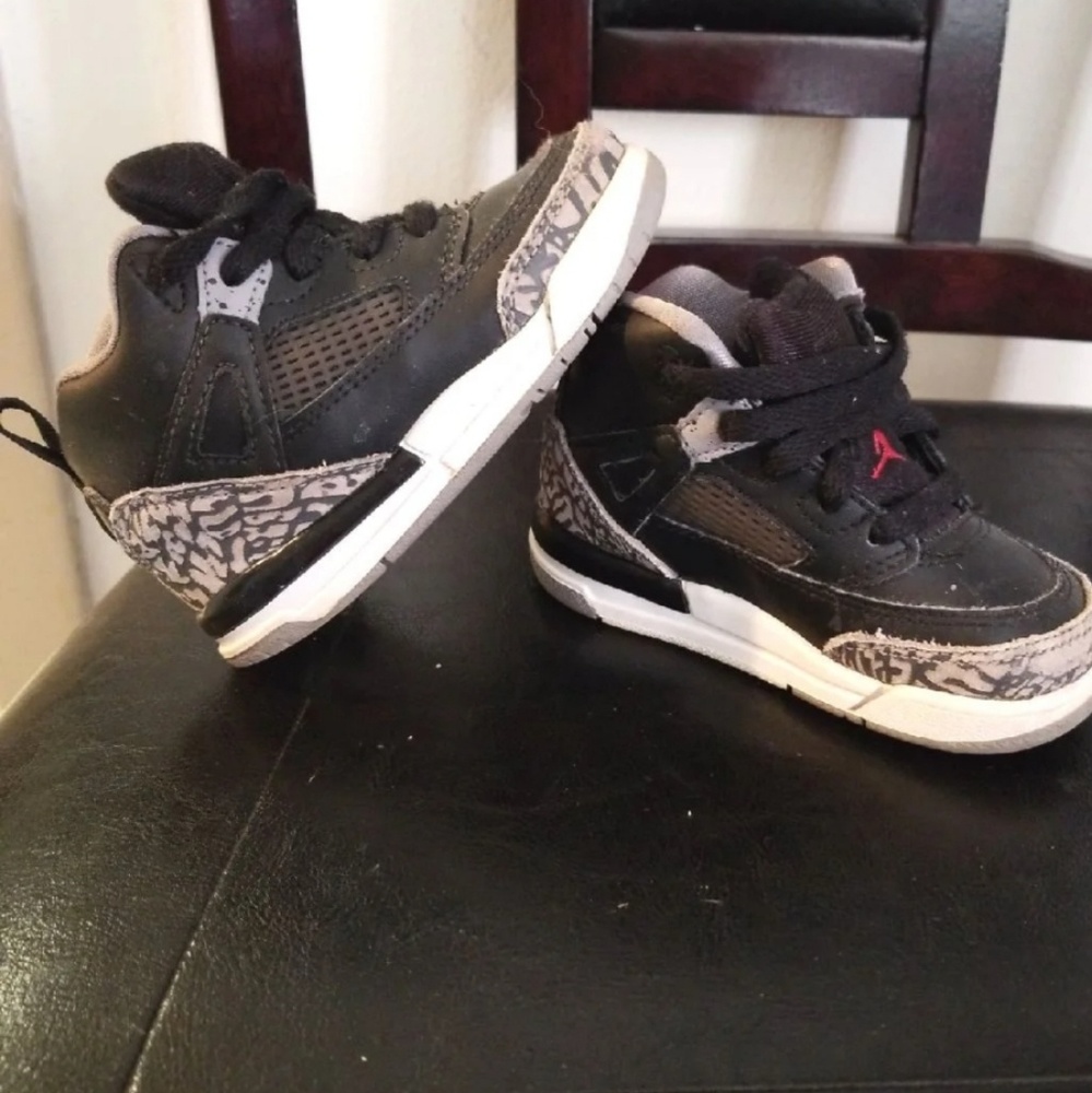 Jordan Spizikes , toddler size 6c